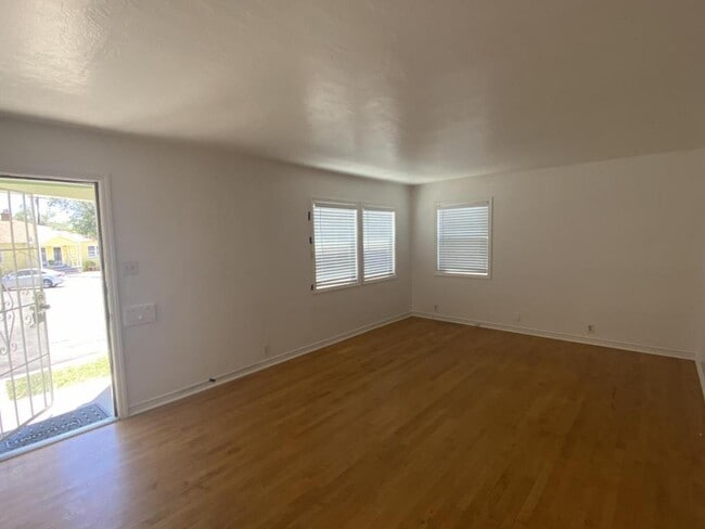 Building Photo - 80 Arden Cir