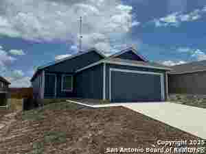 Building Photo - 1525 Hummock Steep