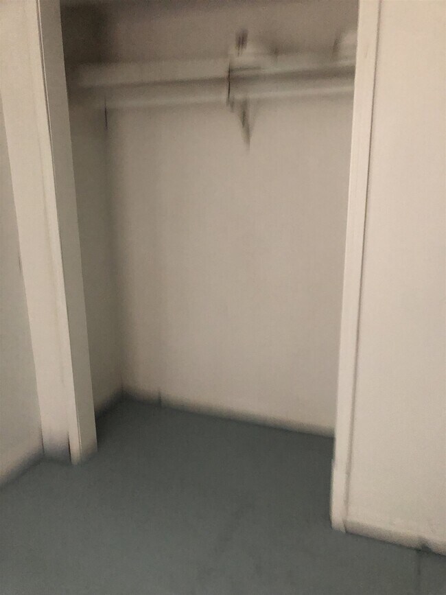 Foto del edificio - 1605 N R St