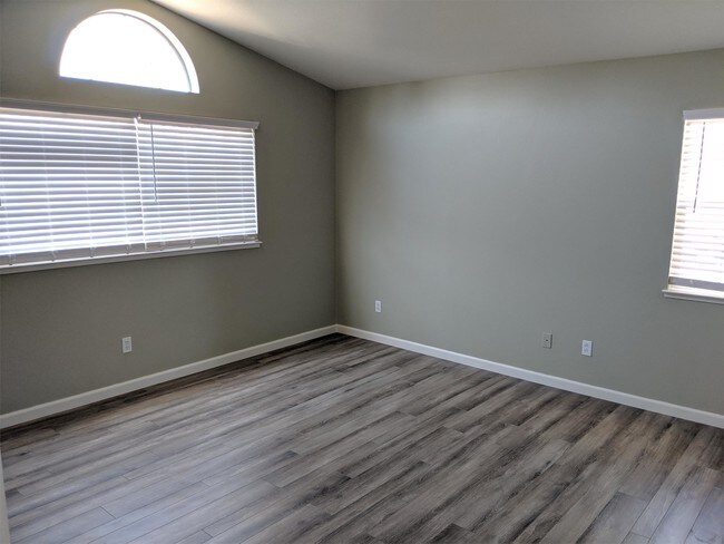 Foto del edificio - 5443 Andromeda Cir