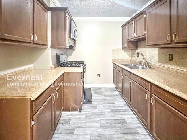 Building Photo - 315 14th Street Ensley