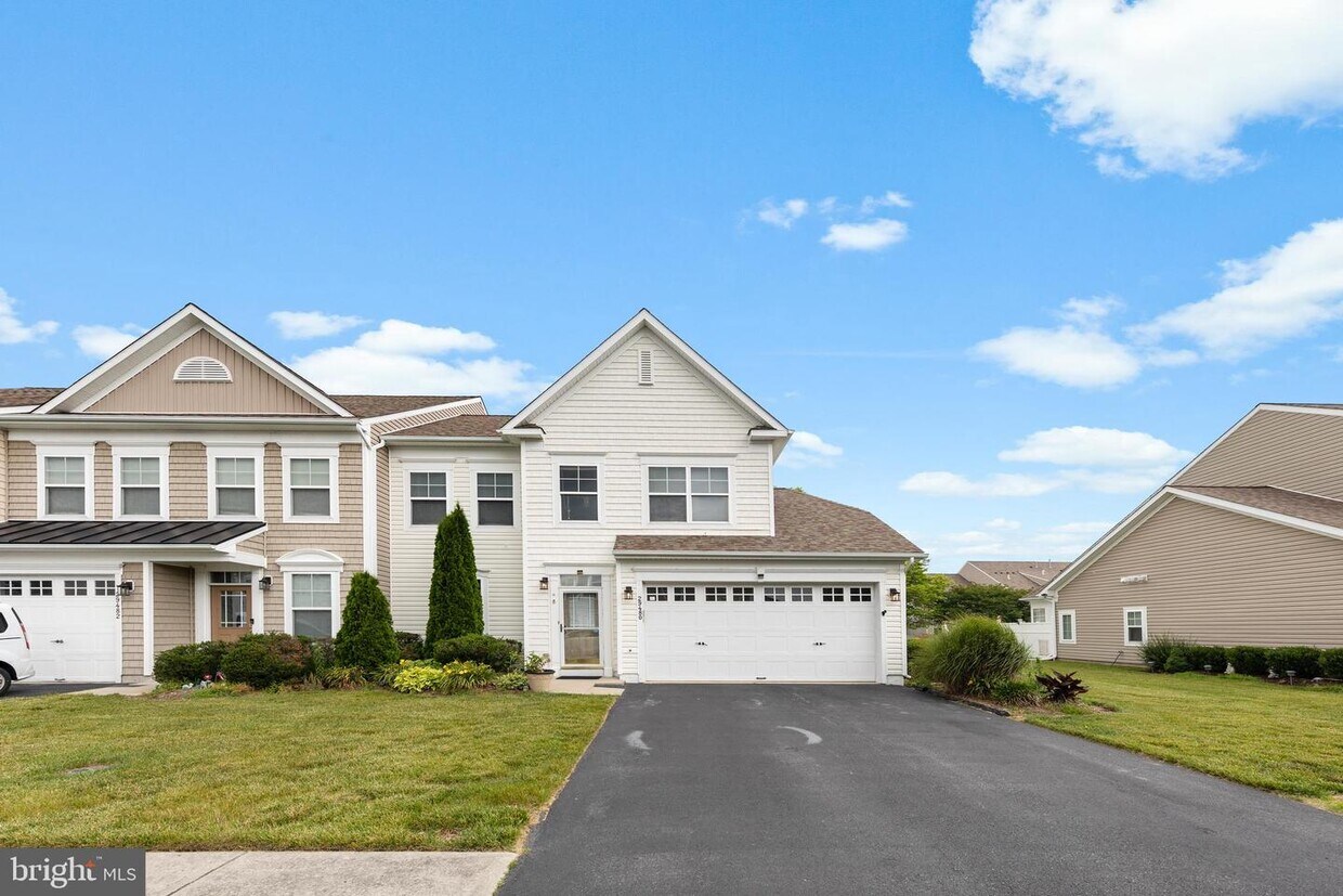 29480 Whitstone Ln, Millsboro, DE 19966 Townhouse for Rent in