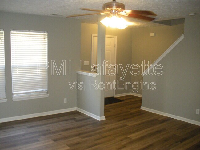 Building Photo - 3700 Goodall Ct