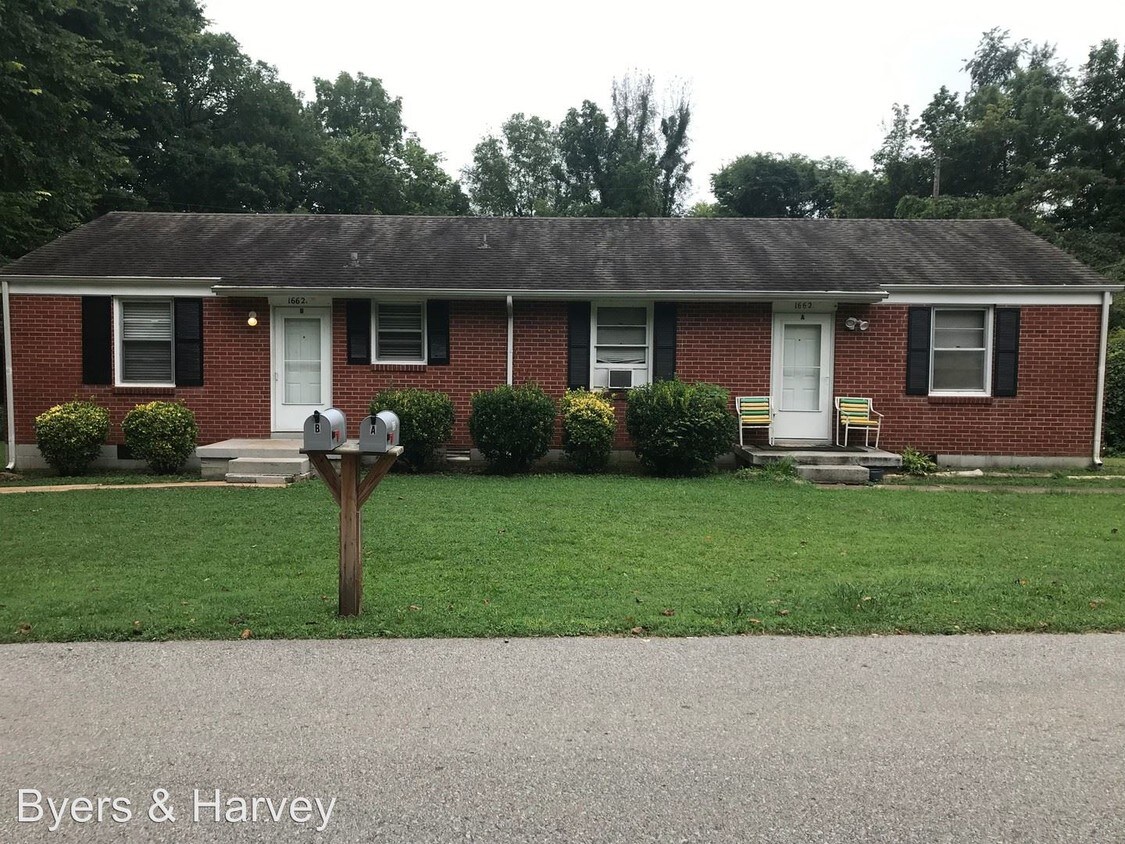 Primary Photo - 1662 Vista Ln