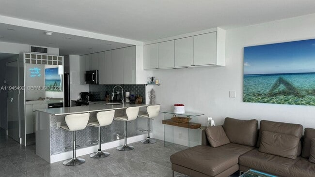 Foto del edificio - 1000 West Ave