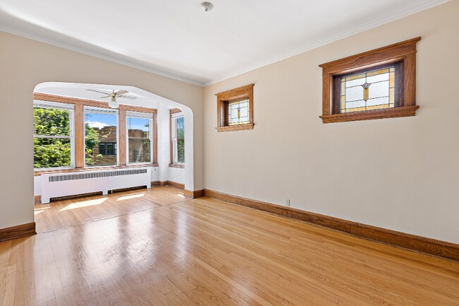 Foto del edificio - 3936 N Marshfield Ave
