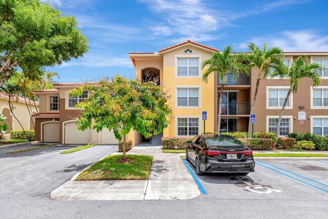 Building Photo - 15065 Michelangelo Blvd
