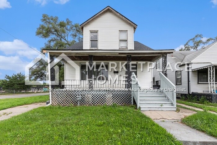 Foto principal - 15457 Cloverlawn Ave