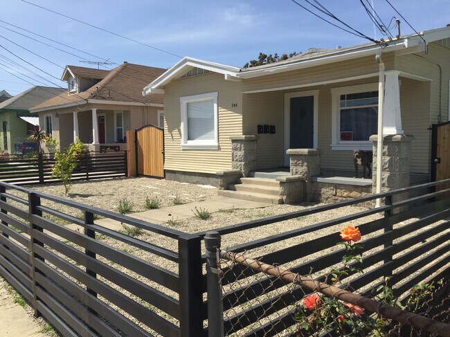 Foto del edificio - 346 -348 1/2 W Sepulveda Street