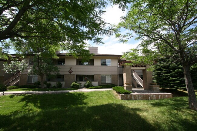 Front View - 710 Copper Ln