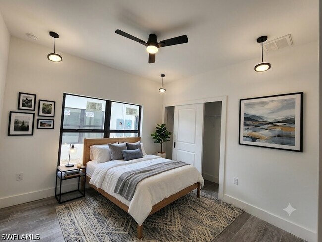 Building Photo - 26571 Robin Way