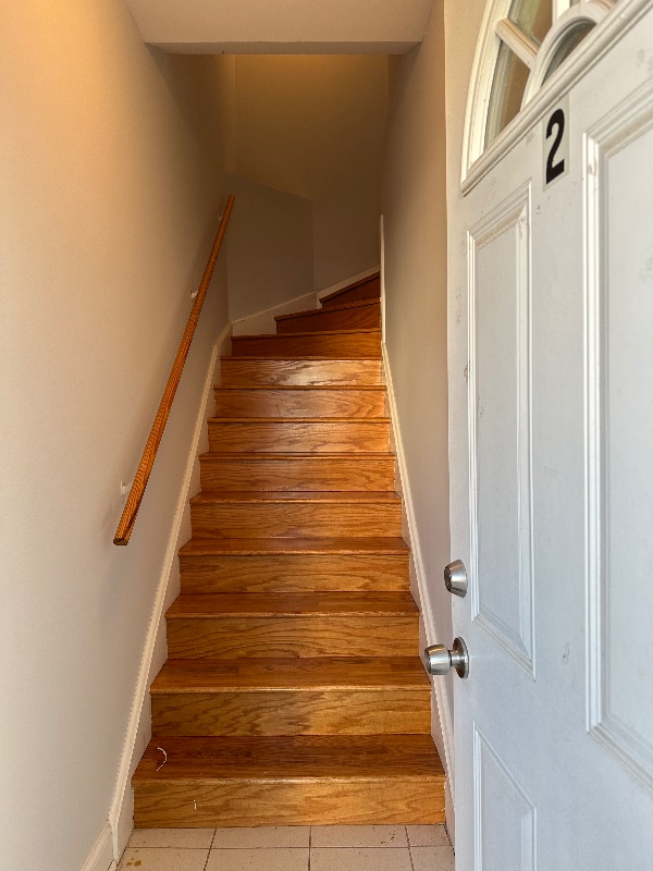 Photo - 1650 N Keeler Ave Apartment