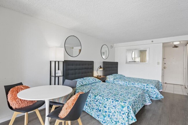 Foto del edificio - 445 Seaside Ave