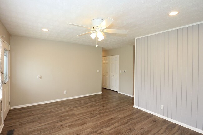 Foto del edificio - Three Bedroom Lafayette Home!