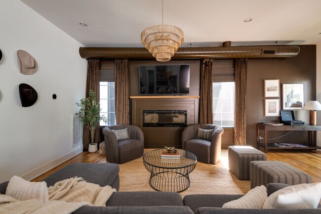 Foto del edificio - 1113 Wade Ave