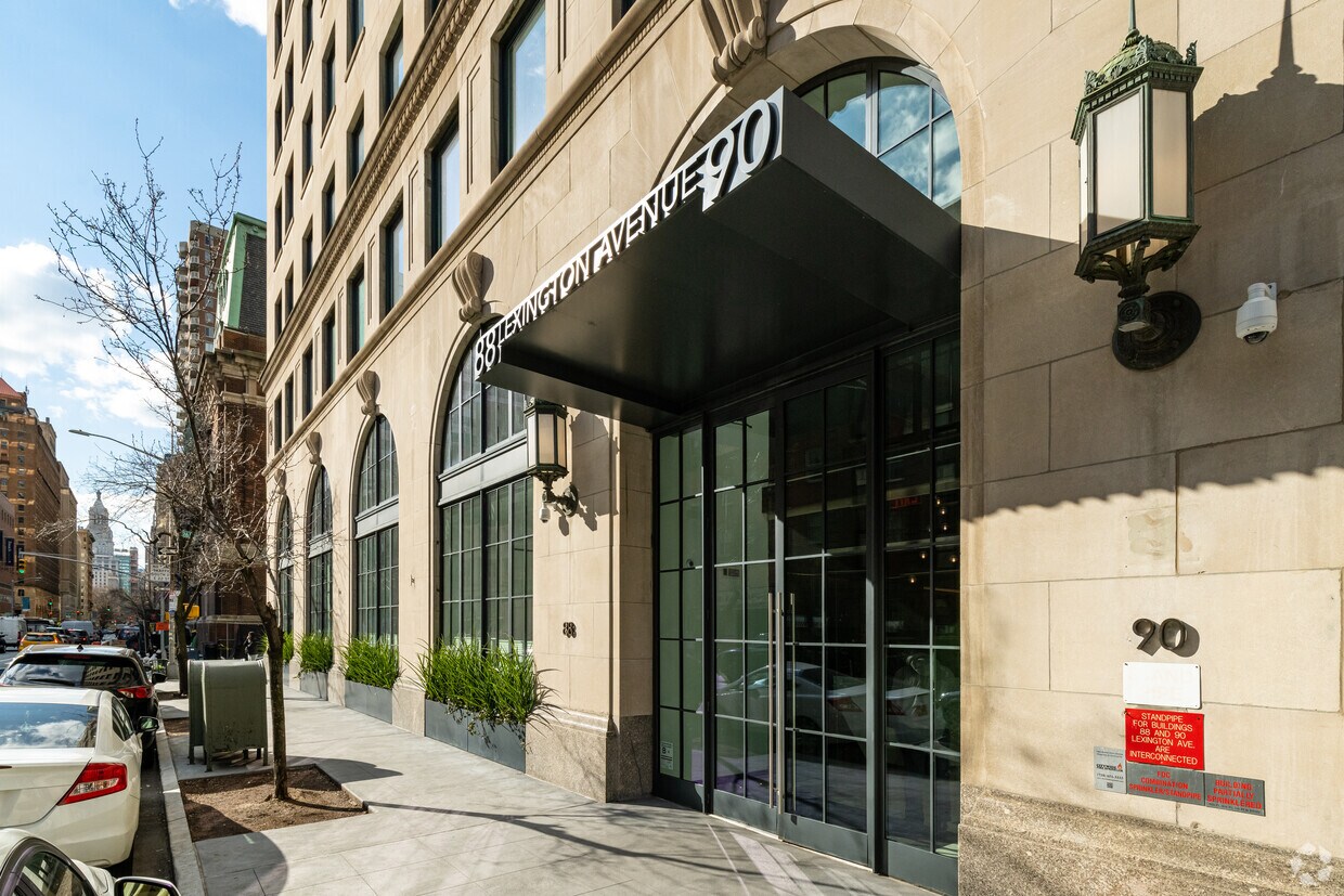 Entrada - 88 & 90 Lex