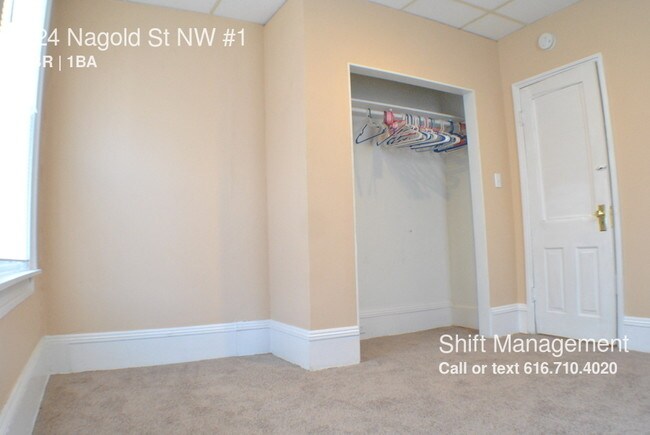 Foto del edificio - 824 Nagold St NW