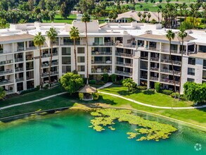 Building Photo - 910 Island Dr