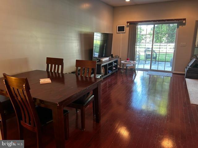 Building Photo - 4438 Riverview Ln