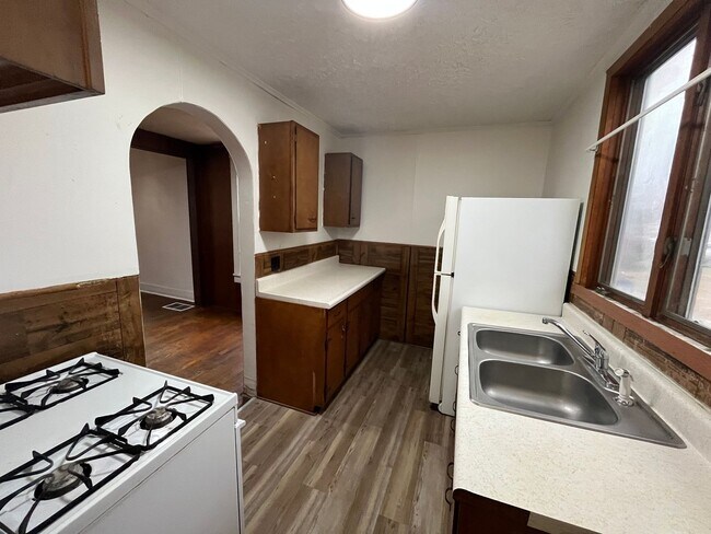 Foto del edificio - Two bedroom house in Alton