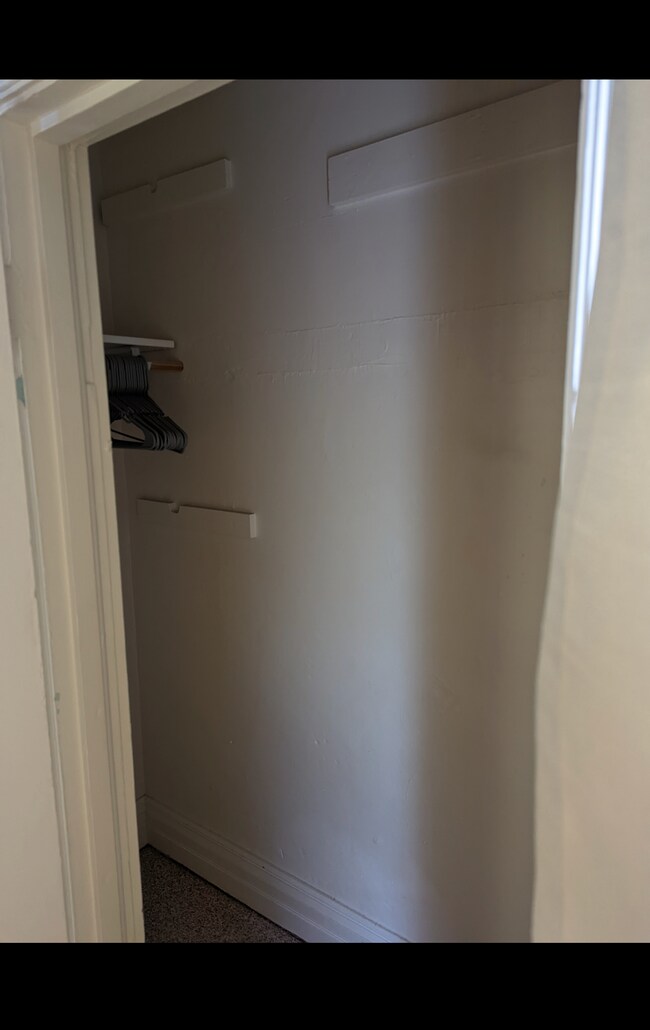 Walk in closet - 357 W South Park Ave