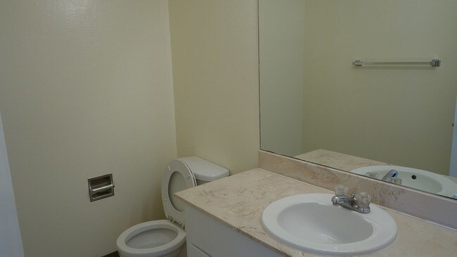 Building Photo - 4185 Wessex Dr