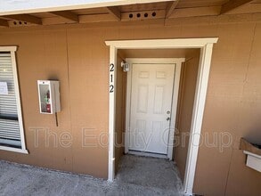Building Photo - 212 N Crenshaw St