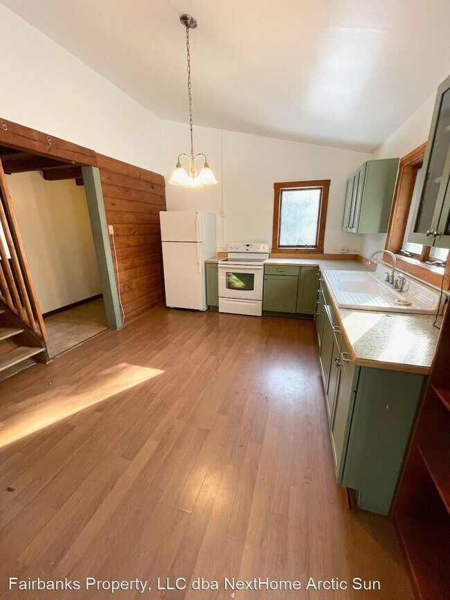 Building Photo - 2 br, 1 bath House - 1122 Candamar Rd.