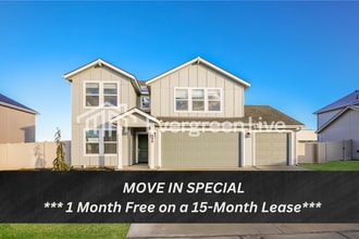 Building Photo - 896 Knowledge St