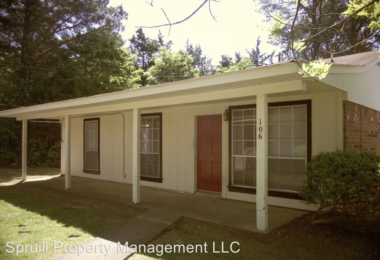 200 Garrard Rd, Starkville, MS 39759 Condo for Rent in Starkville, MS