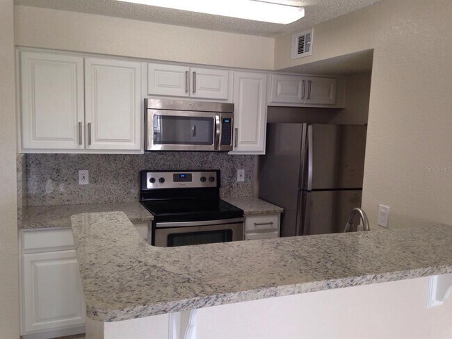 Foto del edificio - 2203 Key W Ct