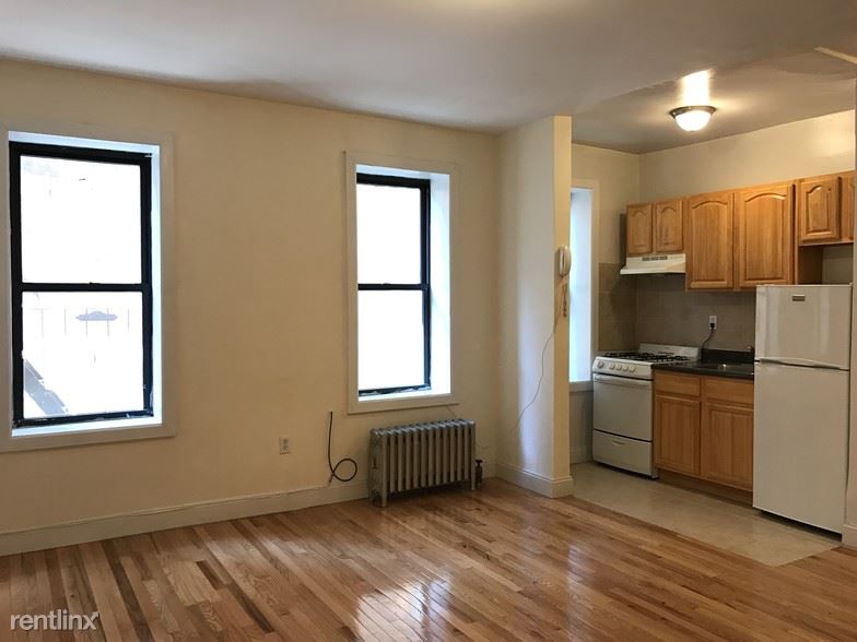 Building Photo - 624 Saint Nicholas Ave