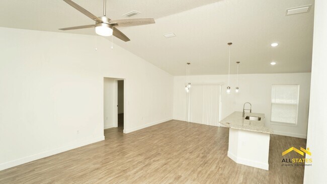 Foto del edificio - 17029 SW 30th Avenue Rd
