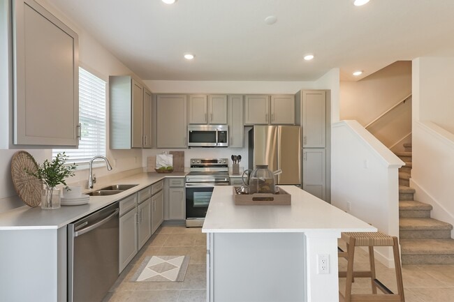 Building Photo - 1526 Tristar Dr