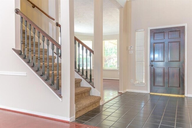 Foto del edificio - 15411 Seminole Canyon Dr