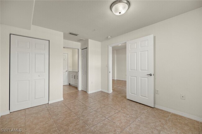 Building Photo - 13150 Bella Casa Cir