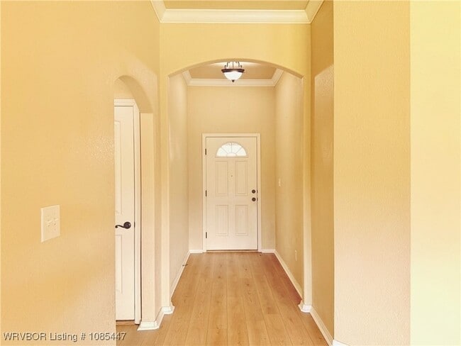 Building Photo - 2229 Regency Ln