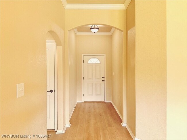 Foto del edificio - 2229 Regency Ln