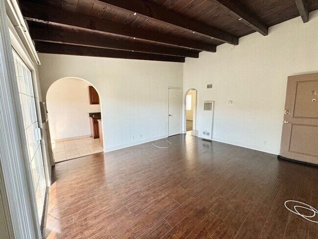 Foto del edificio - 3608 Keystone Av