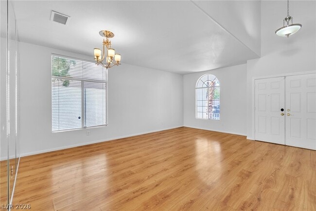 Building Photo - 9921 Garamound Ave