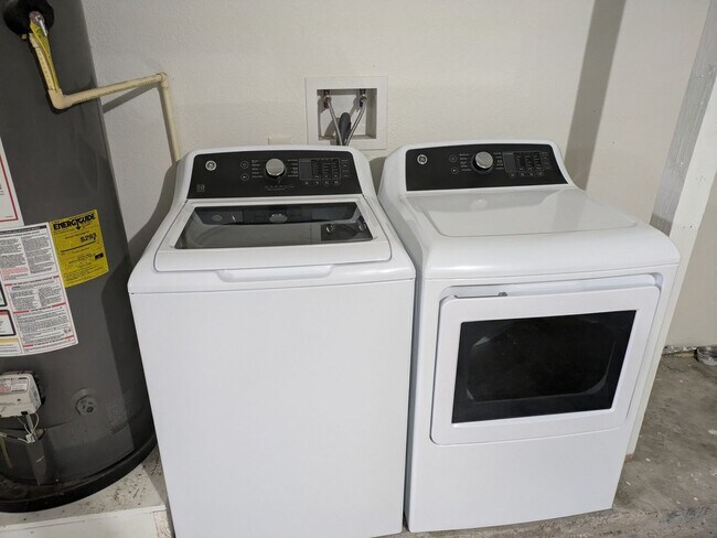 Foto del edificio - 11127 Sageview Dr