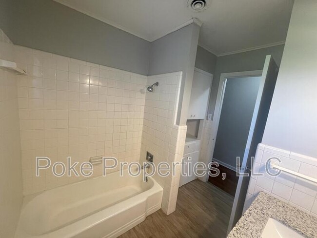 Building Photo - 1200 S Elton Ct