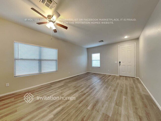 Foto del edificio - 936 E Corral St