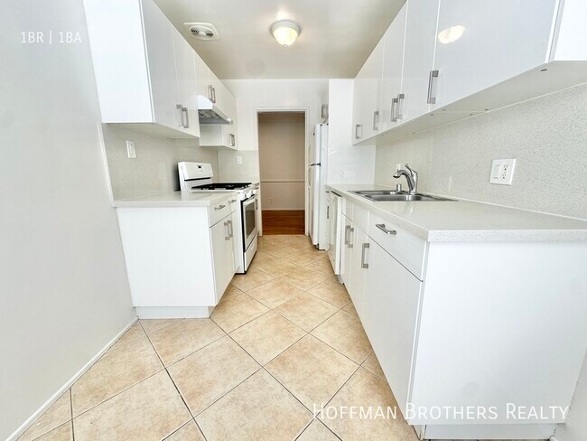 Foto del edificio - 402 N Palm Dr