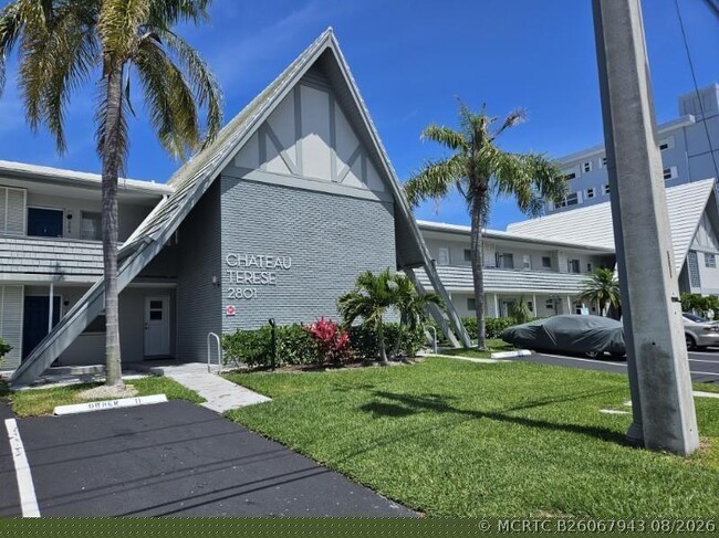 Building Photo - 2801 NE 33rd Ct