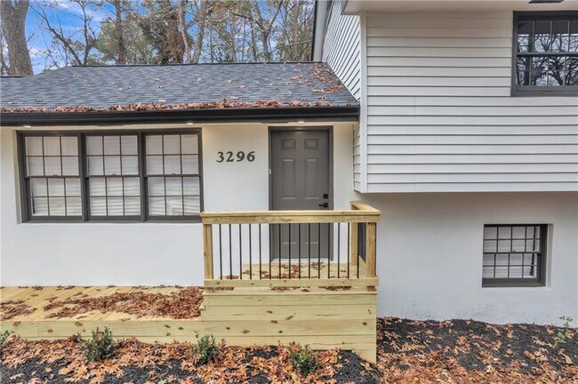 Foto del edificio - 3296 Columbia Woods Dr