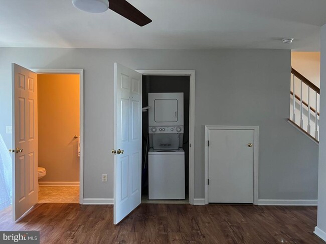 Foto del edificio - 406 S Spinnaker Ln