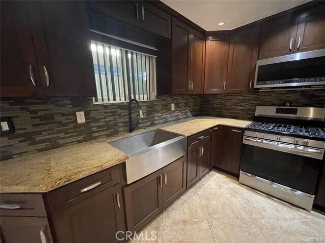 Foto del edificio - 351 E 119th St