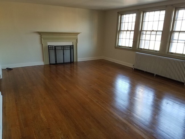 Foto del edificio - 130 E Chestnut St