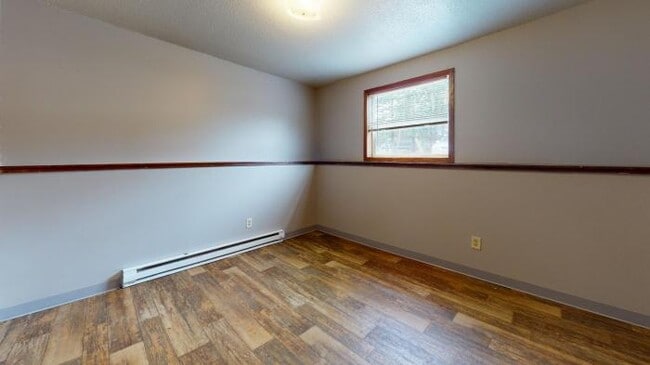 Building Photo - 2 bedroom in Pelican Rapids MN 56572